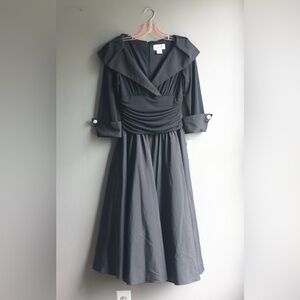 Jessica Howard Women's Portrait-Collar Combo Midi Dress Sz 6 Minimalist Classic